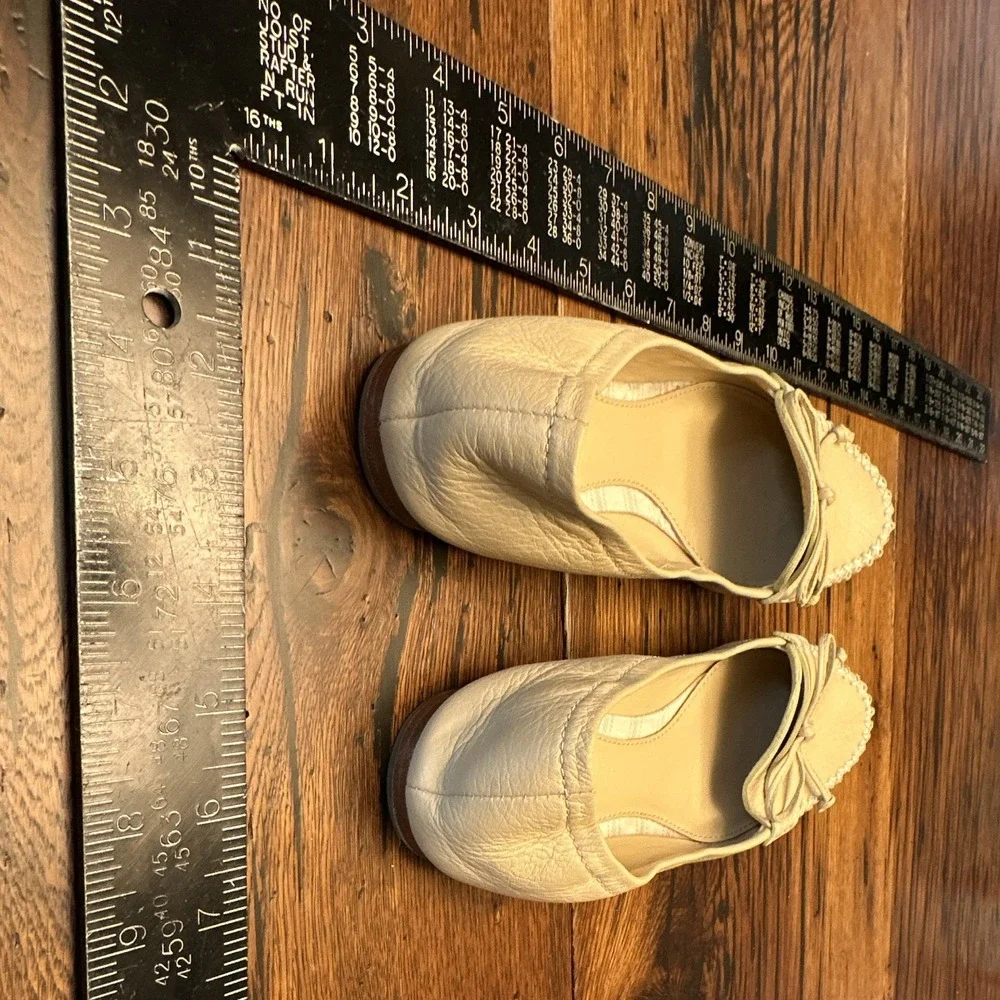 Coach women beige